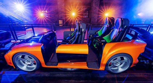 Universal mengungkapkan mobil roller coaster drifting Fast & Furious baru di Hollywood