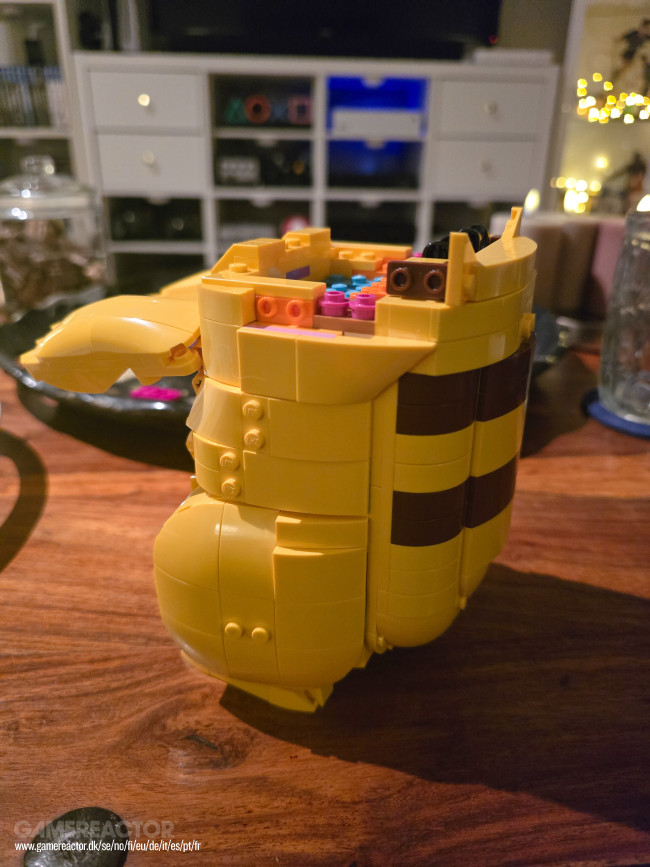 LEGO Pokémon 72152 Pikachu dan Poké Ball
