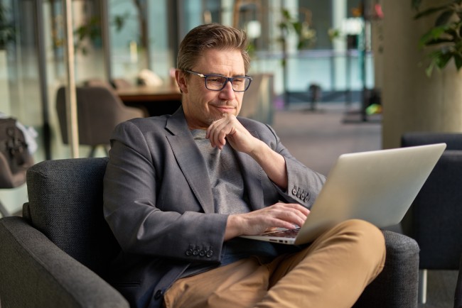 Texas, Florida, dan lebih banyak negara bagian AS memperkenalkan pembatasan usia di situs NSFW