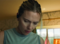 Scarlett Johansson menjadi orang Inggris di My Mother's Wedding