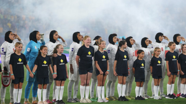 Lima pesepakbola Iran dari tim nasional dilaporkan diberi suaka oleh Australia untuk melarikan diri dari negara itu