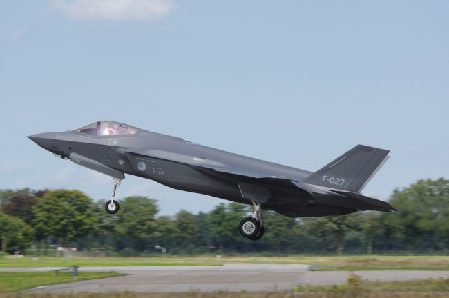 F-35 Belanda dan Norwegia untuk melindungi rute pasokan NATO ke Ukraina