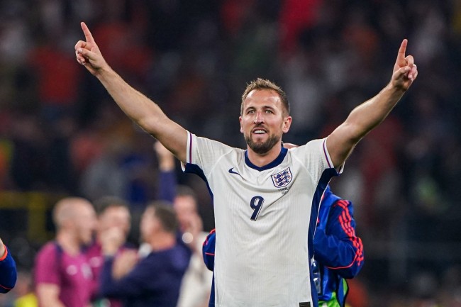 Inggris adalah tim Eropa pertama yang lolos ke Piala Dunia 2026 dan Kane memecahkan rekor aneh