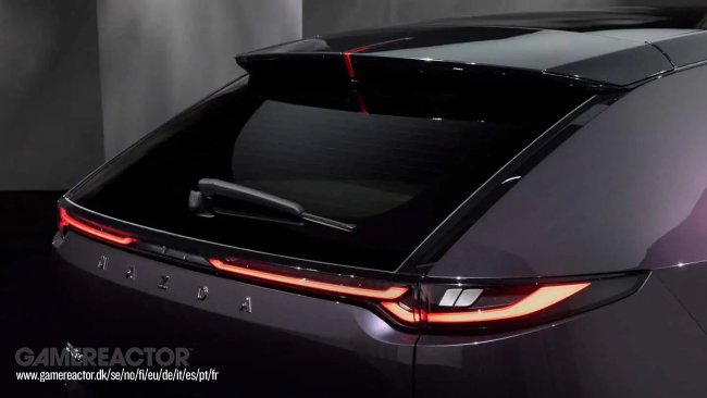 Mazda meluncurkan CX-6e baru