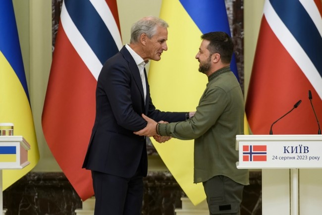 Norwegia menjanjikan hampir 0 juta untuk mendukung sektor energi Ukraina