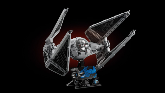 Lego memamerkan model Star Wars Tie Interceptor yang akan datang