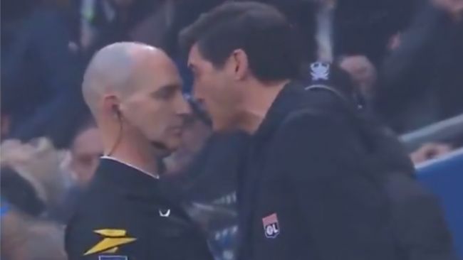 Paulo Fonseca dikenai sanksi selama sembilan bulan setelah sikap mengintimidasi terhadap wasit, Lyon akan mengajukan banding