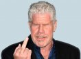 Ron Perlman dibayar "$ 40 dan sandwich" untuk lini Fallout yang ikoniknya