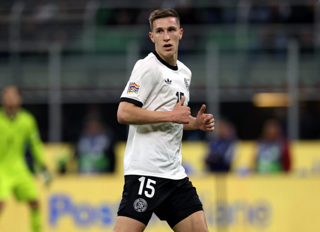 Bek Jerman Nico Schlotterbeck absen untuk sisa Piala Dunia setelah cedera lutut