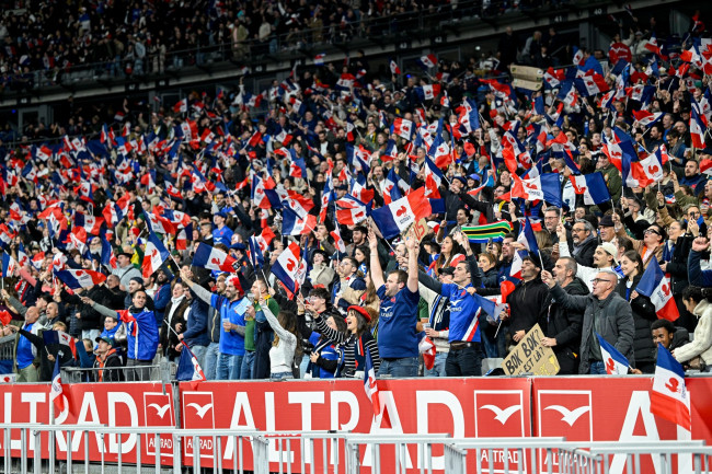 Prancis mengalahkan Wales di Six Nations dan mengincar Grand Slam rugby