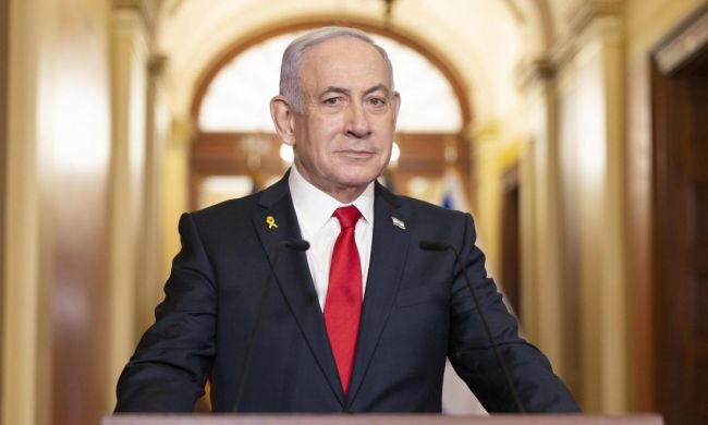 Benjamin Netanyahu mengungkapkan bahwa dia menjalani perawatan untuk kanker prostat