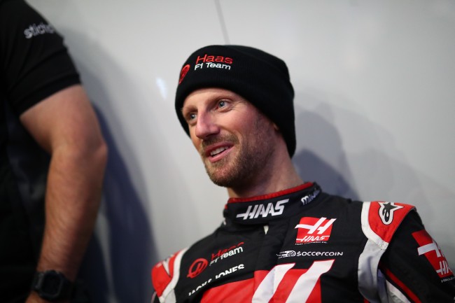 Romain Grosjean akan mengendarai mobil F1 untuk pertama kalinya sejak kecelakaan yang hampir fatal di Grand Prix Bahrain 2020