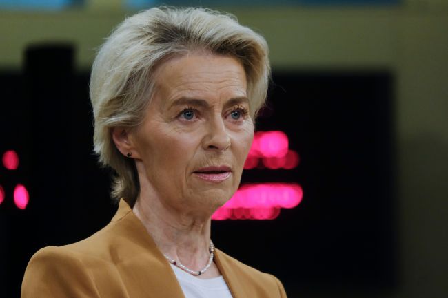 Ursula von der Leyen memperingatkan konsekuensi global jika Ukraina gagal