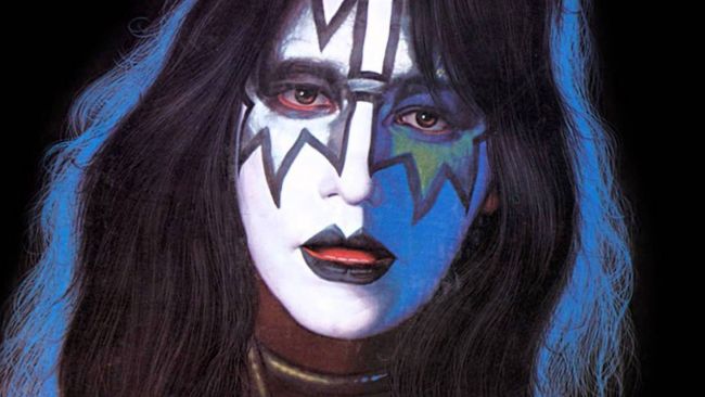 Legenda rock Ace Frehley telah meninggal dunia