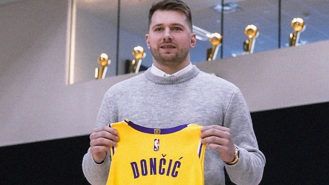 Luka Dončić mengatakan itu adalah mimpi yang menjadi kenyataan untuk bermain bersama LeBron, tetapi "itu sangat sulit pada awalnya"