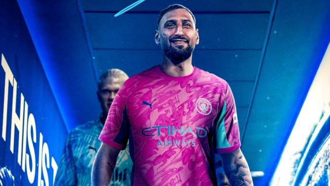 "Klub yang ingin diikuti setiap pemain": Donnarumma bergabung dengan Manchester City selama lima musim