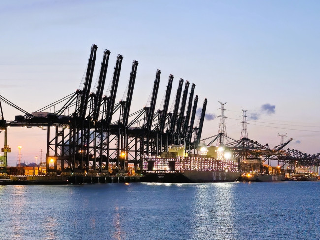 Belgia akan mengerahkan sistem pertahanan udara di Pelabuhan Antwerpen di tengah ancaman drone