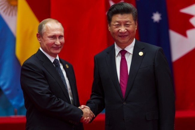 Putin memuji Xi atas sambutan hangat di China