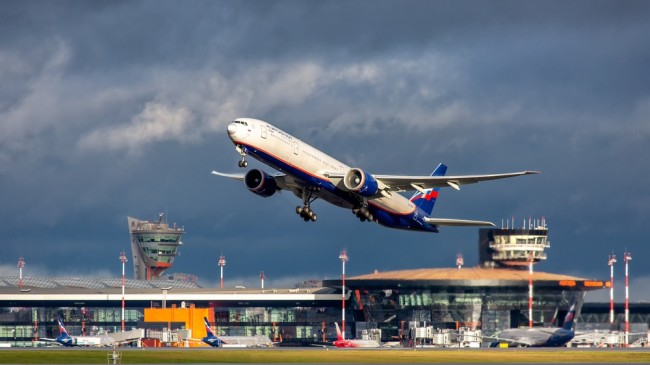 Rusia jatuhkan dua drone mendekati Moskow, bandara menghentikan sementara penerbangan