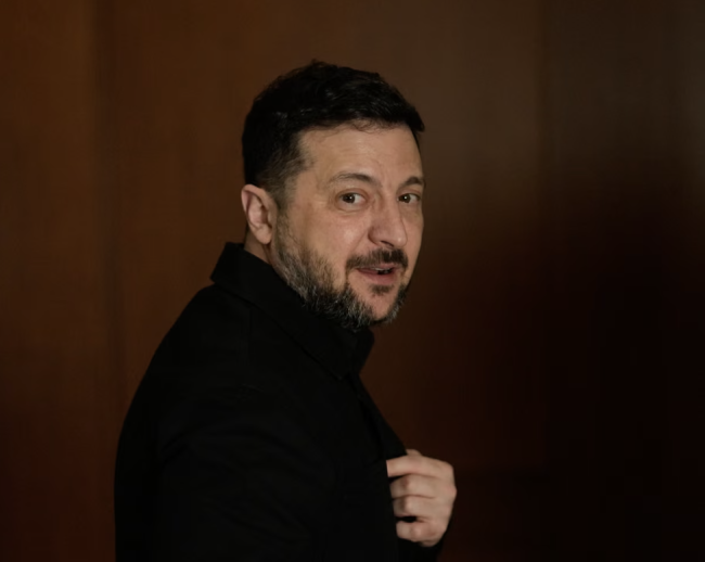 Zelensky mengatakan AS mengabaikan kolaborasi Rusia-Iran, terlalu percaya Putin