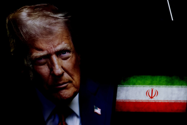 Trump mengatakan dia akan terlibat secara tidak langsung dalam pembicaraan nuklir AS-Iran