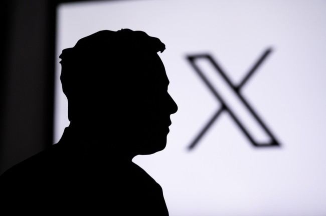 Brussels mendenda X Elon Musk: €120 juta atas pelanggaran aturan digital