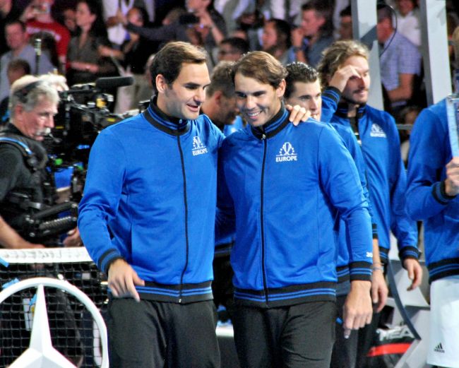 Roger Federer membagikan pesan perpisahan yang menyentuh untuk Rafa Nadal