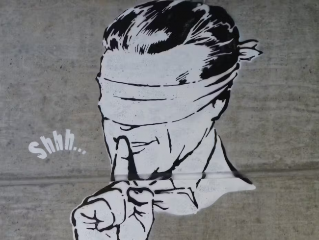 Buku Harian Anne Frank tidak lagi tersedia di beberapa rak sekolah di Florida