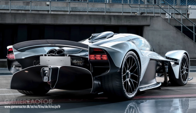 Aston Martin Valkyrie milik Daniel Ricciardo akan dijual di lelang