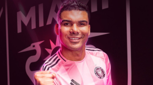 Inter Miami menambahkan Casemiro ke daftar legenda sepak bola mereka dan akan bermain bersama Messi