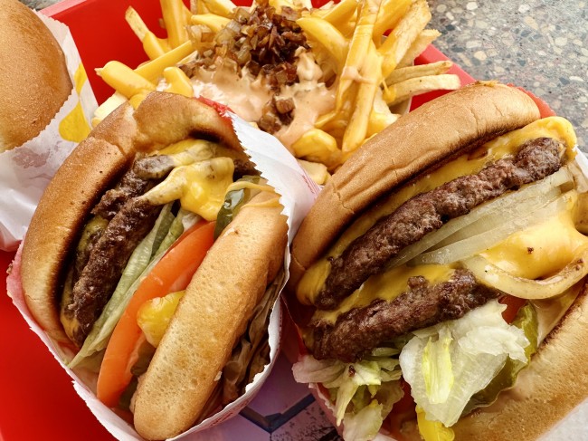 In-N-Out Burger menghapus nomor pesanan 67 dari sistem karena anak-anak berteriak