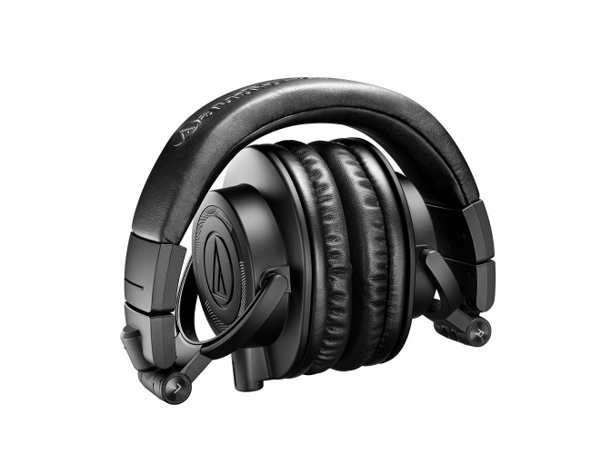 Audio-Technica ATH-ADX7000 adalah headphone termewah merek Jepang hingga saat ini