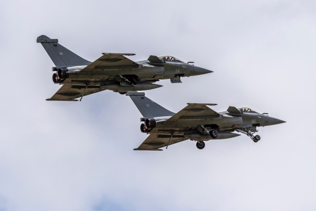 Prancis mengerahkan tiga jet tempur Rafale untuk melindungi wilayah udara Polandia