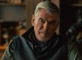 Pierce Brosnan membahas kritik terhadap aksen Irlandianya di MobLand 