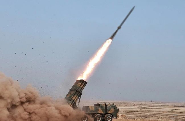 Video Ukraina Mengungkapkan Rusia Menggunakan Peluncur Roket Korea Utara untuk Pertama Kalinya