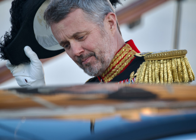Raja Denmark Frederik mengunjungi Greenland untuk menegaskan kembali persatuan di tengah minat Trump di Arktik