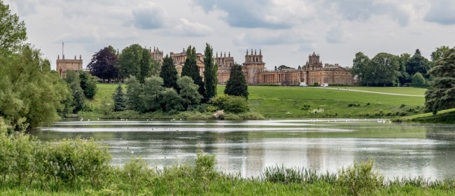 Duke of Marlborough muncul di pengadilan atas tuduhan pencekikan yang melibatkan istrinya