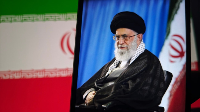 Khamenei? "Semua indikasi menunjukkan dia tidak lagi bersama kita", Netanyahu mengumumkan