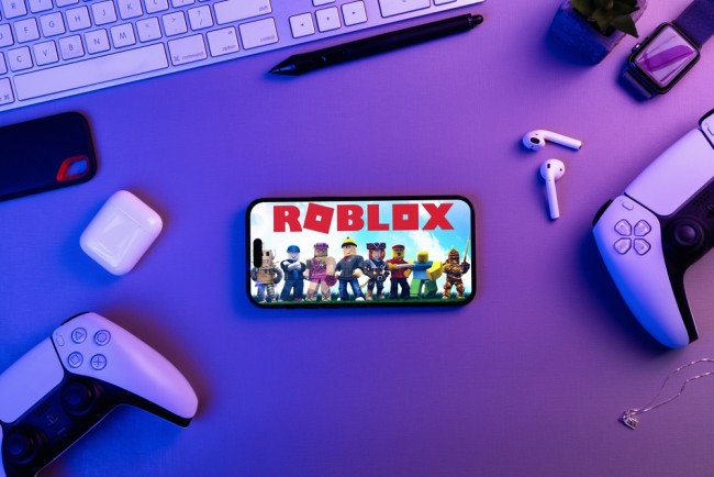 Verifikasi usia datang ke Roblox