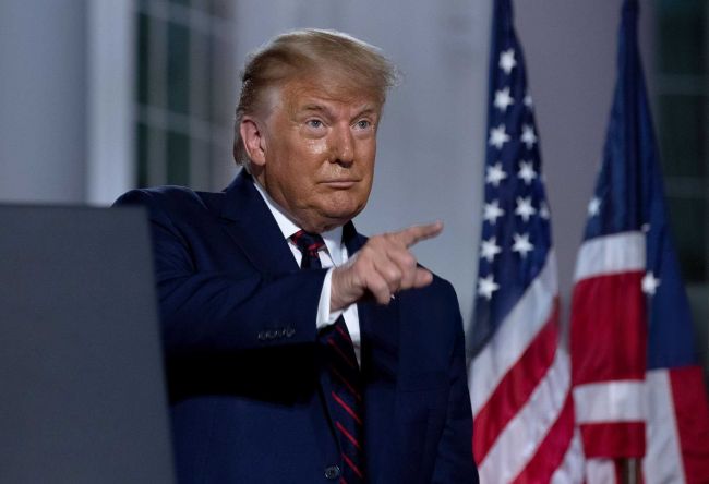 Trump menyarankan Ukraina bisa mencegah perang, mengalihkan kesalahan dalam pembicaraan Amerika Serikat-Rusia