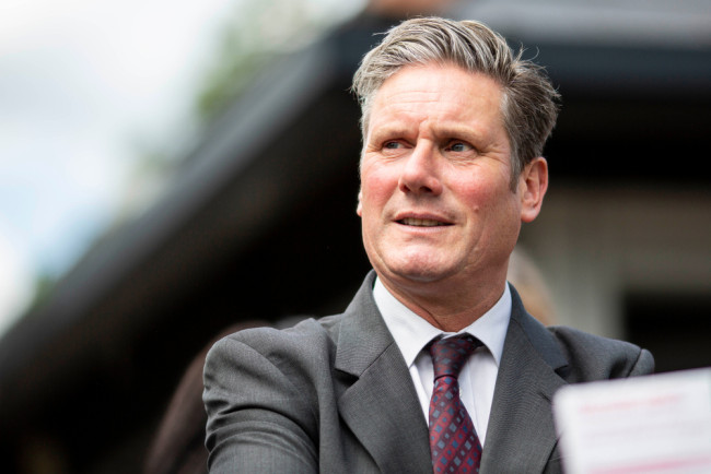 Starmer mengancam platform teknologi dengan larangan Inggris karena gagal menghapus "revenge porn"