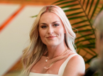 Lindsey Vonn muncul kembali tanpa kruk di Met Gala, tiga bulan setelah kecelakaan Olimpiade
