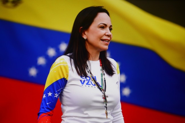 Machado dari Venezuela mengatakan dia akan kembali ke rumah dan mendorong pemilihan baru