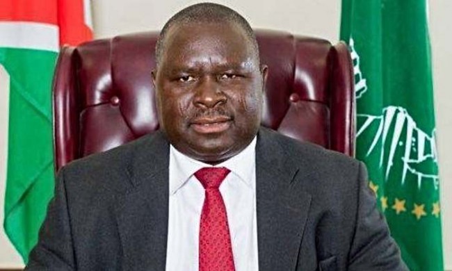 Siapa Adolf Hitler Uunona? Politisi Namibia itu diperkirakan akan terpilih kembali pada 26 November