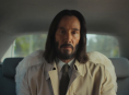 Keanu Reeves memerankan Angel Gabriel dalam film komedi Good Fortune