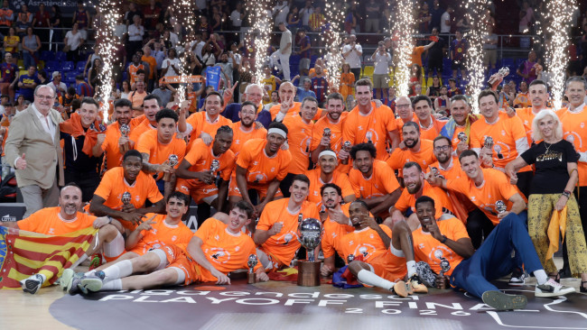 Valencia Basket mengalahkan Barca di final Liga ACB untuk mengakhiri musim bersejarah