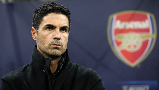 Para pemain Arsenal "dalam kondisi emosional yang sangat baik" saat mereka mengincar dua gol bersejarah