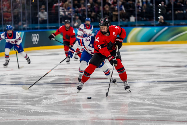 Bisakah Finlandia dan Slovakia menghentikan AS dan Kanada sebelum final hoki es?