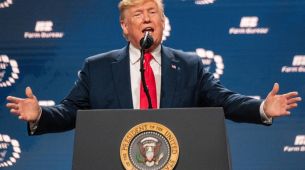 Trump Umumkan Tarif 19% Impor dari Indonesia