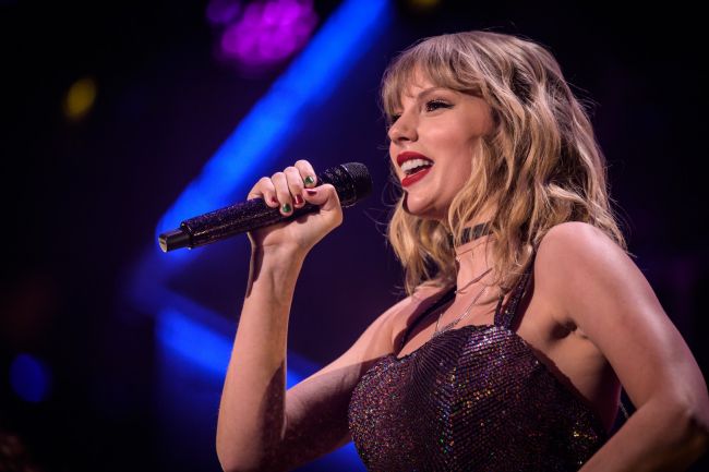 Pria Austria berusia 21 tahun diadili di Austria dengan tuduhan merencanakan serangan teroris di konser Taylor Swift